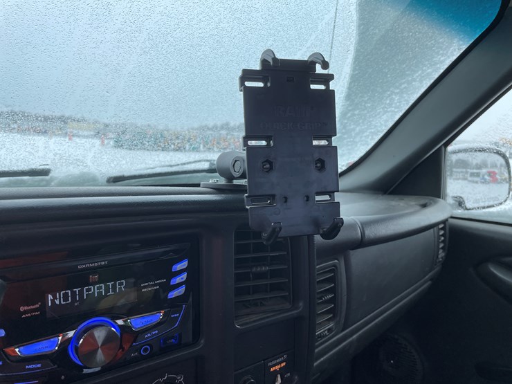 #1163-•-2003-chevrolet-service-truck-(has-mn-title)-image-28