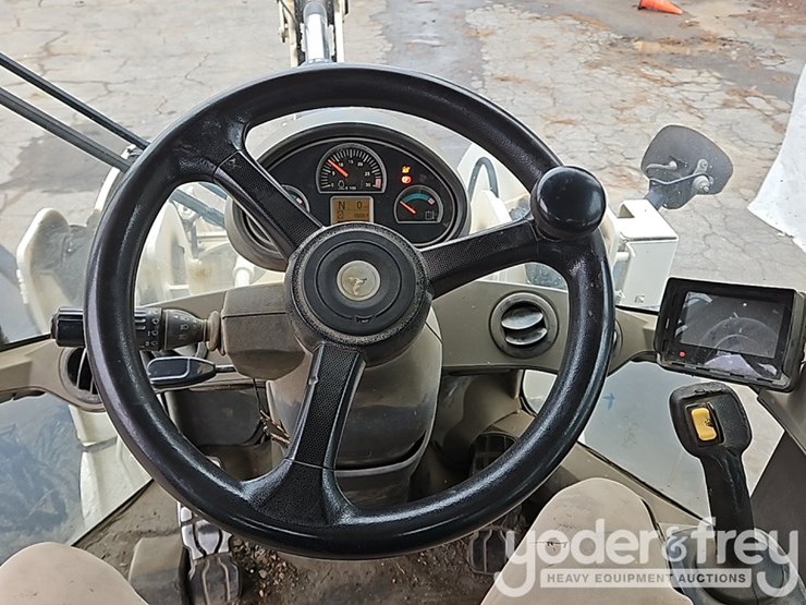 2014-caterpillar-930k-image-37