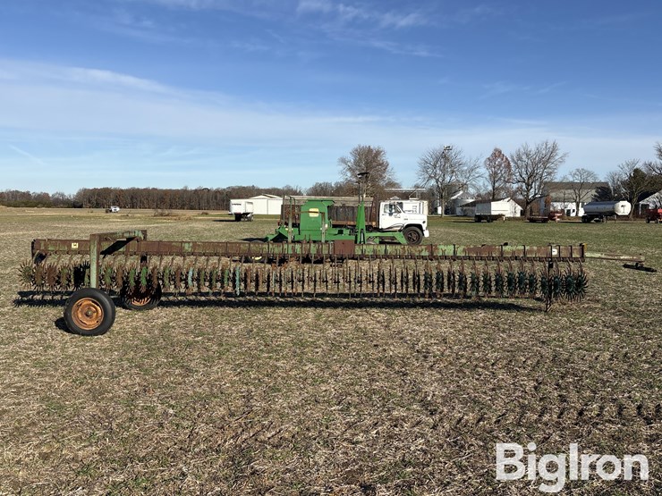 john-deere-400-image-4