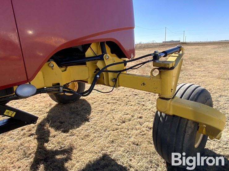 new-holland-speedrower-260-image-18