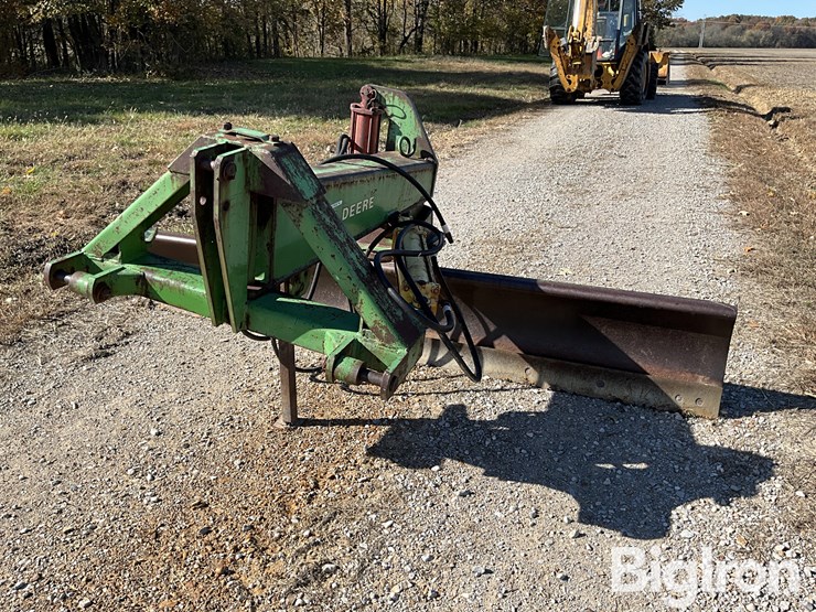 john-deere-155-image-1