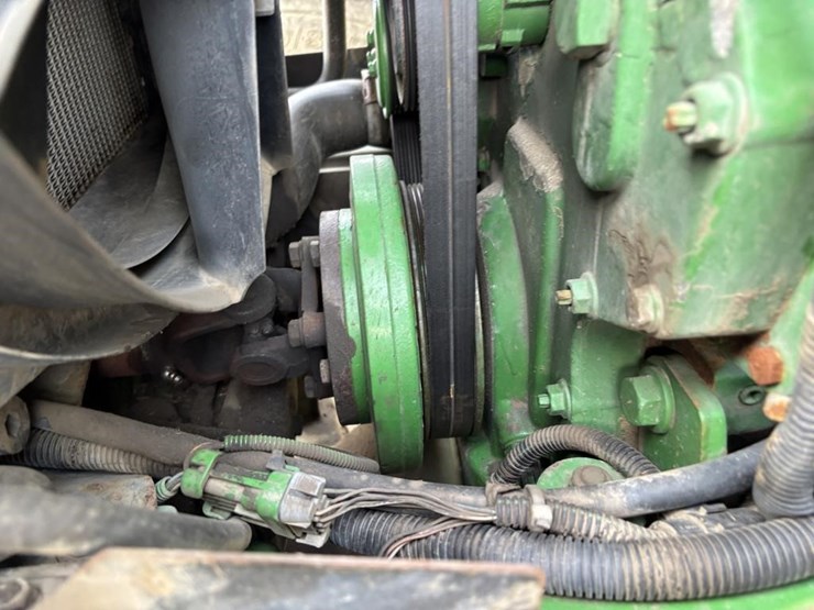 john-deere-7220-image-45
