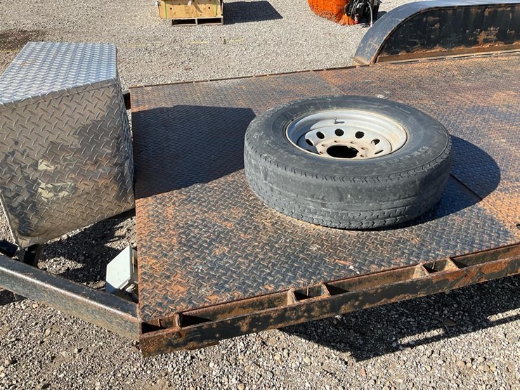 #2200-•-2015-ex-hauler-718t-tilt-trailer-image-11