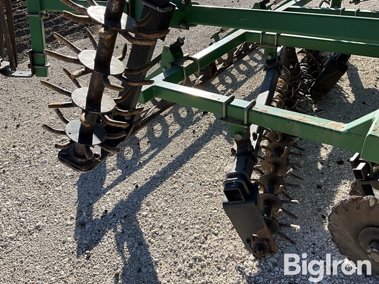 great-plains-3000tt-image-20