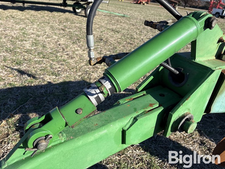 john-deere-3710-image-10