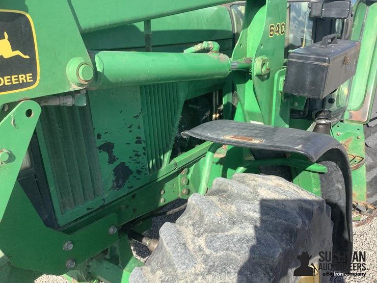 john-deere-6410-image-15
