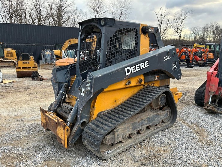 2019-deere-331g-image-1