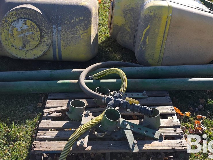 john-deere-200-image-10