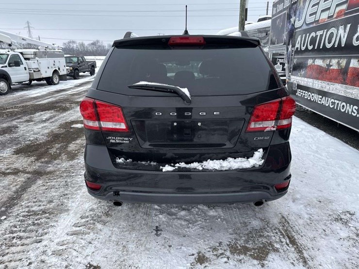 2011-dodge-journey-image-3