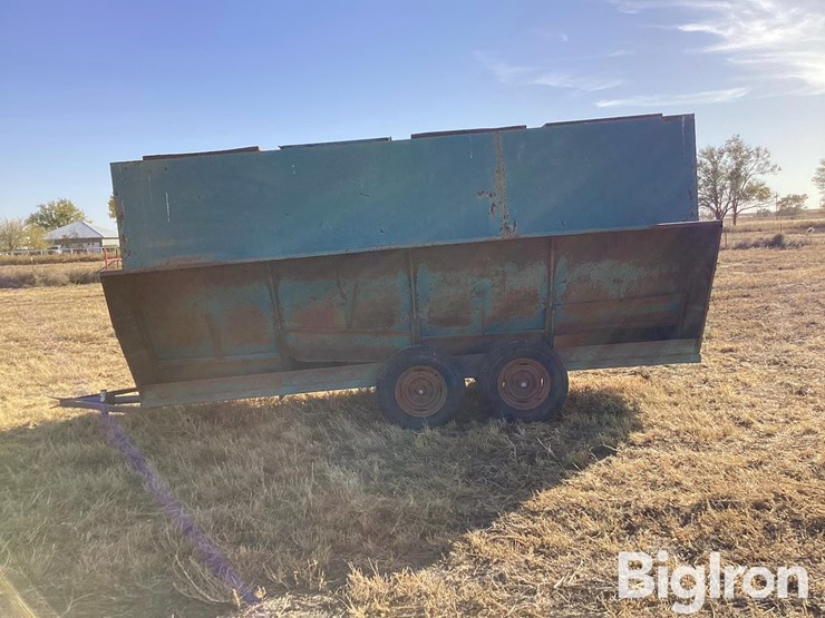 oklahoma-pride-325-bu-t/a-feeder-wagon-image-8