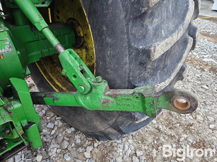 john-deere-4440-image-12
