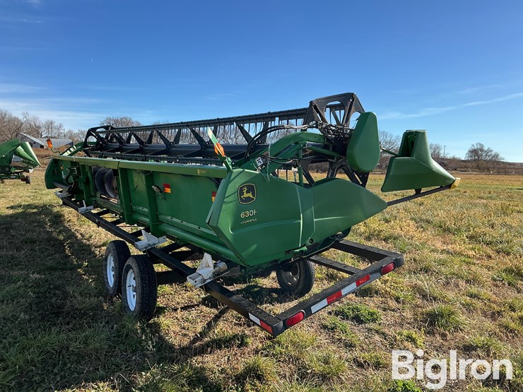 john-deere-630f-image-5