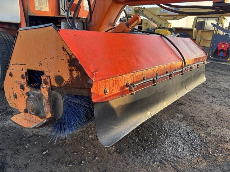 lay-mor-8hc-image-11