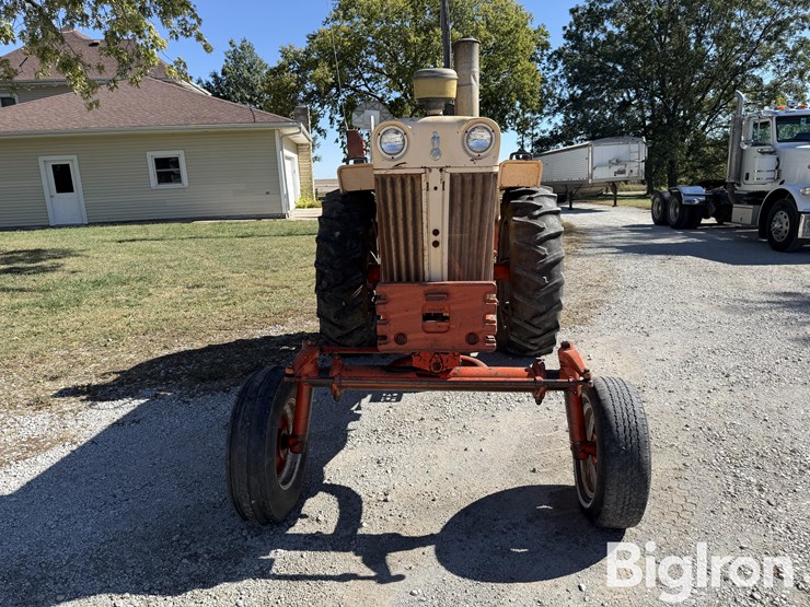 case-730-2wd-tractor-image-4