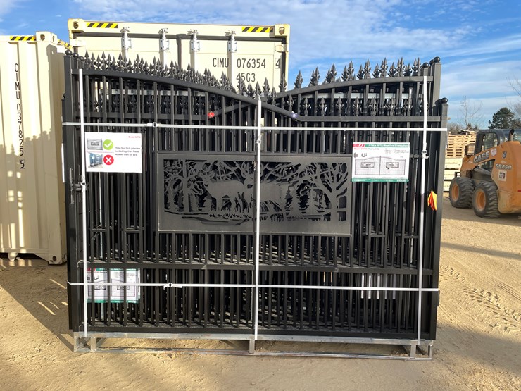 #2504-•-new-kj-metal-farm-7'-x-20'-driveway-gate-image-1