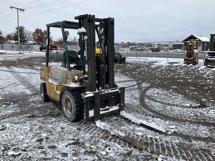 mitsubishi-fg30-image-7