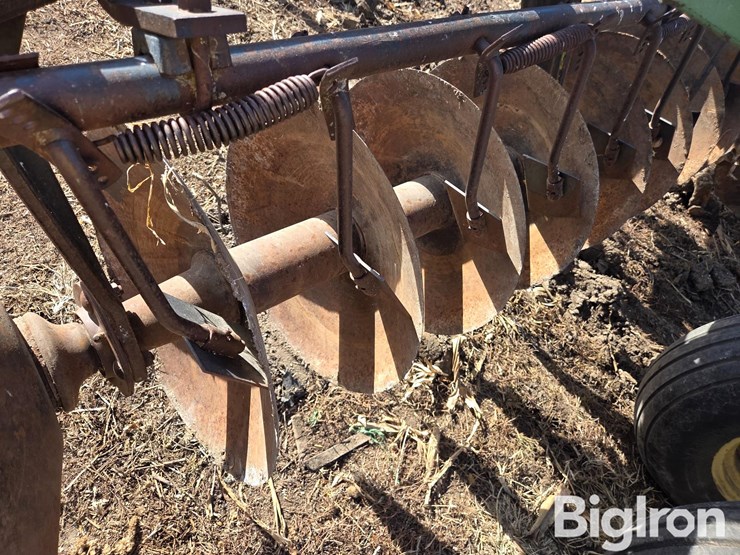 john-deere-210-image-13