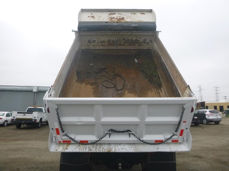 2013-ford-f650-image-8