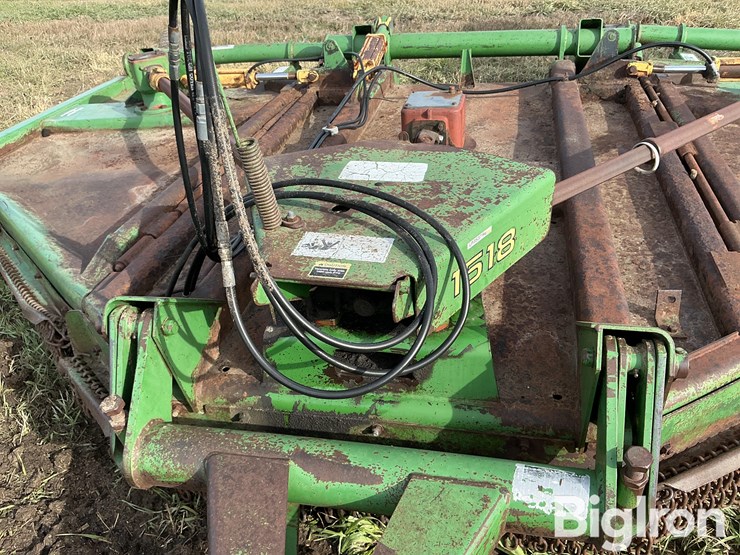 john-deere-1518-image-11