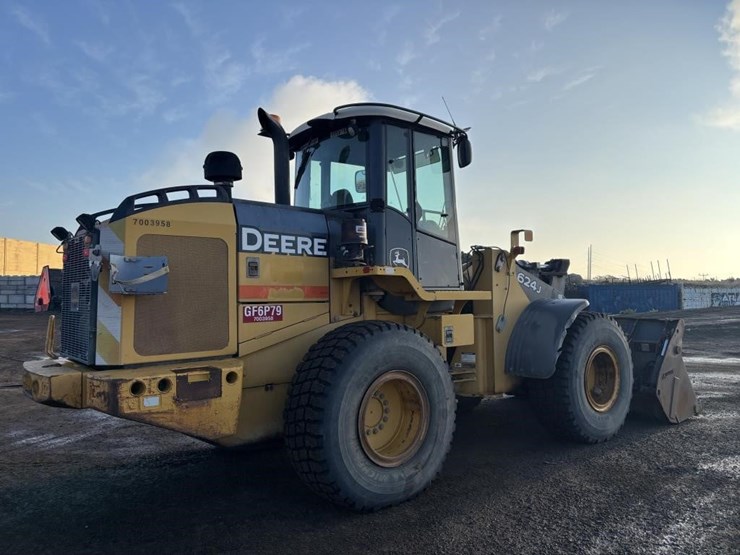 deere-624j-image-3