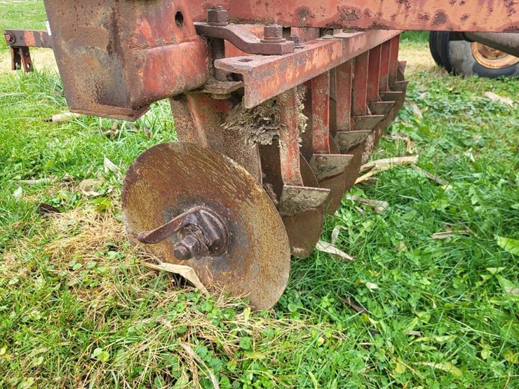 case-ih-470-image-16