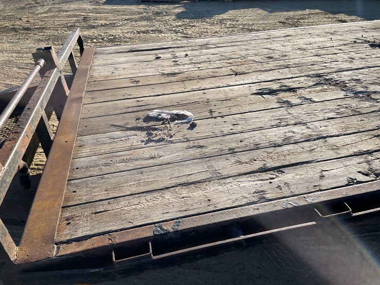 #1005-•-2008-r-and-w-24'-deck-over-trailer-(has-wi-title)-image-6