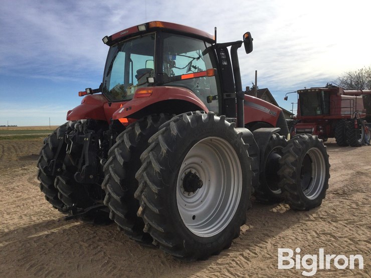 case-ih-magnum-260-image-8