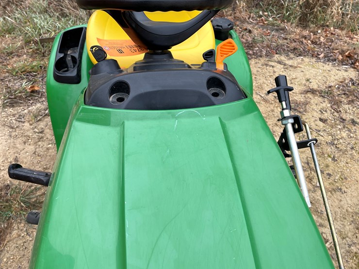john-deere-x300-image-19