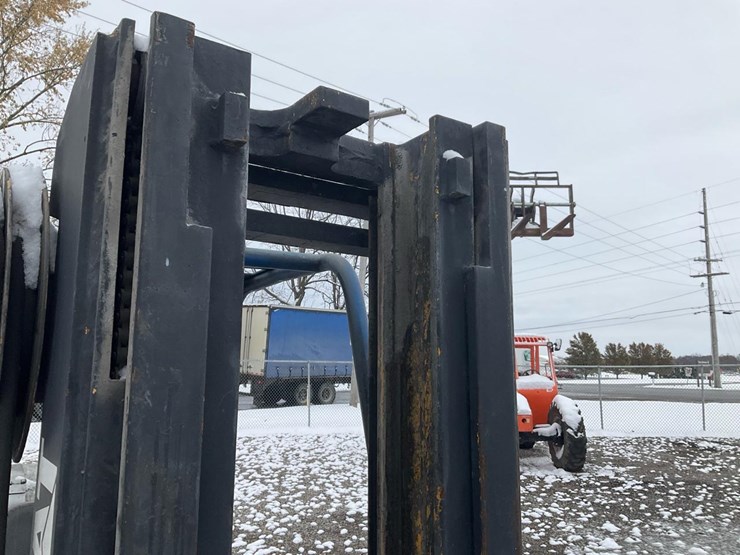 #1354-•-caterpillar-t80b-forklift-image-15