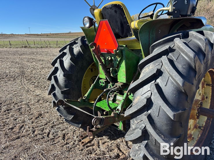 john-deere-4020-image-11