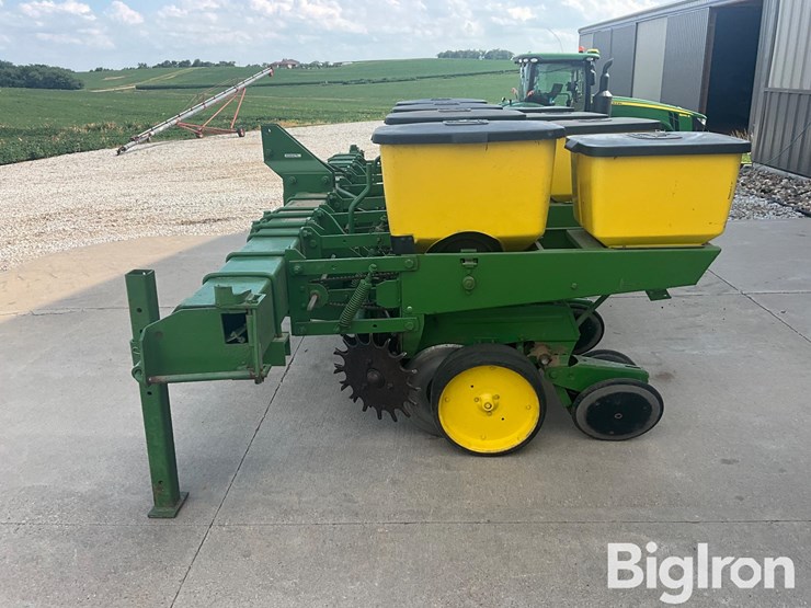 john-deere-7100-image-8