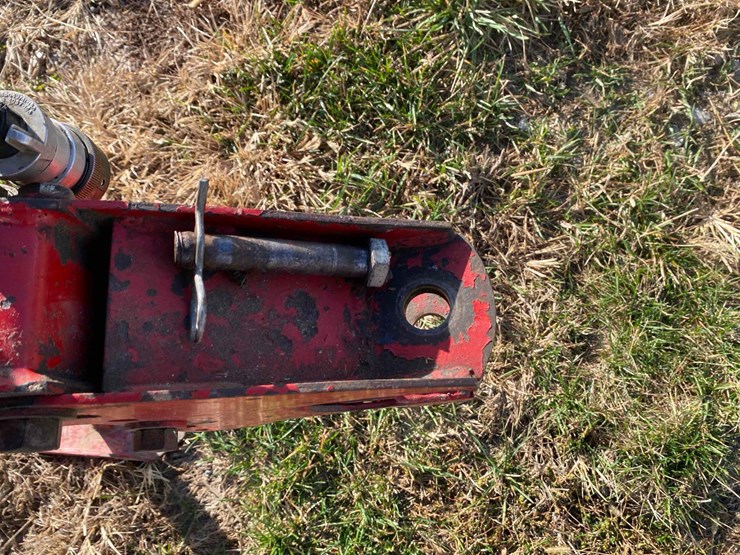 new-holland-644-image-39