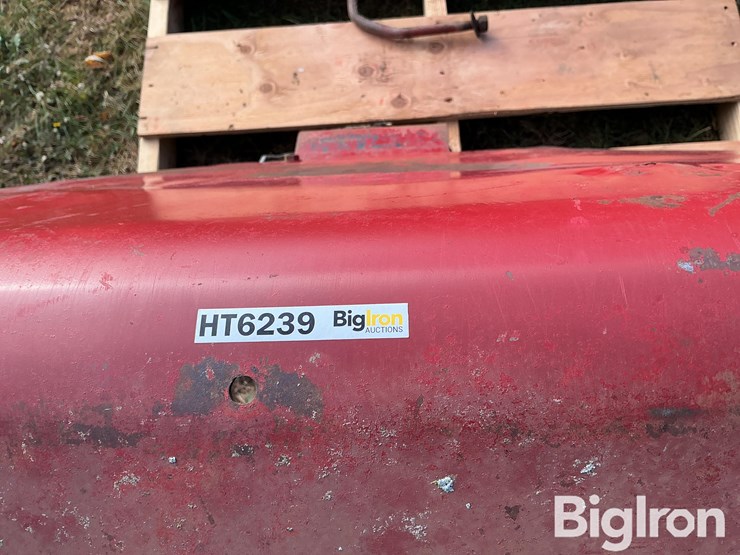 international-806-image-9