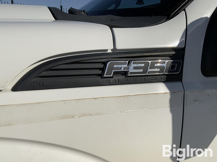 ford-f350-xl-image-18