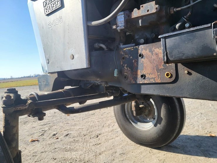 white-2-105-image-19