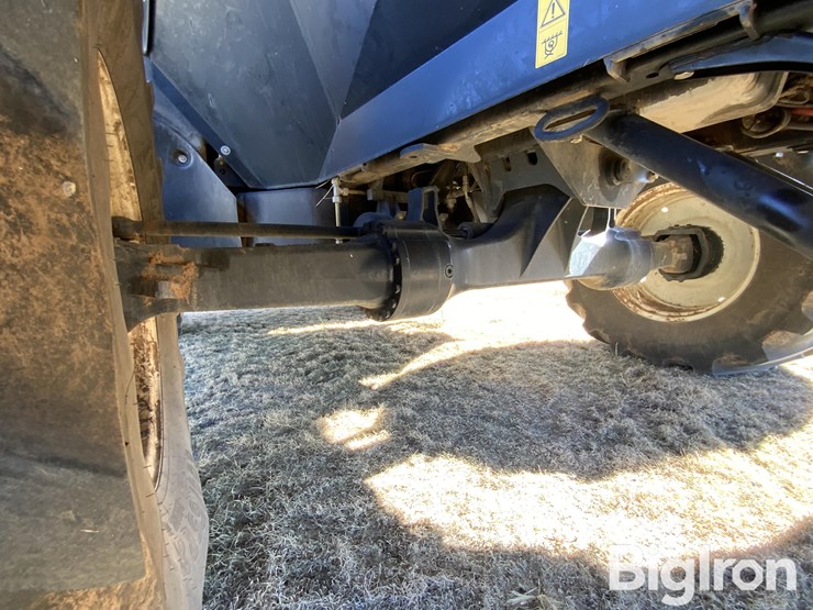 new-holland-fr850-image-9