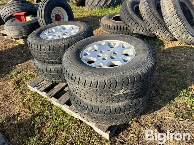 chevrolet-1500-image-1