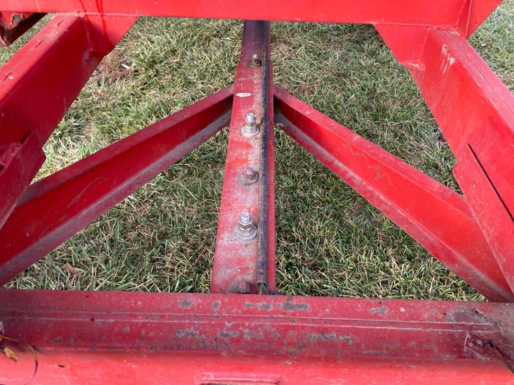 unverferth-mccurdy-325-image-24