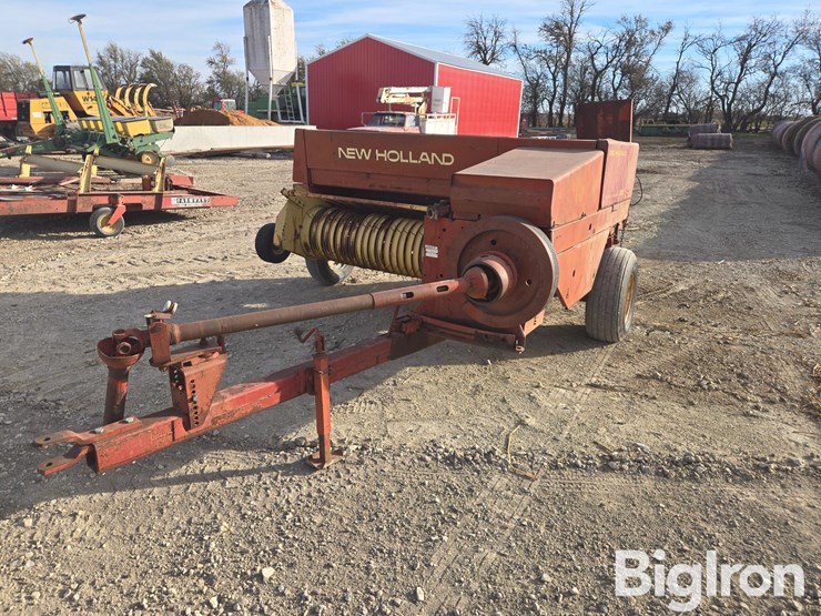 new-holland-315-image-1