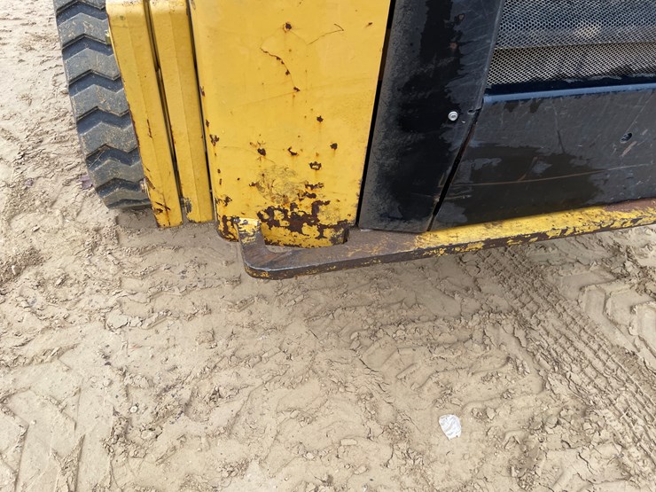 caterpillar-279d-image-11