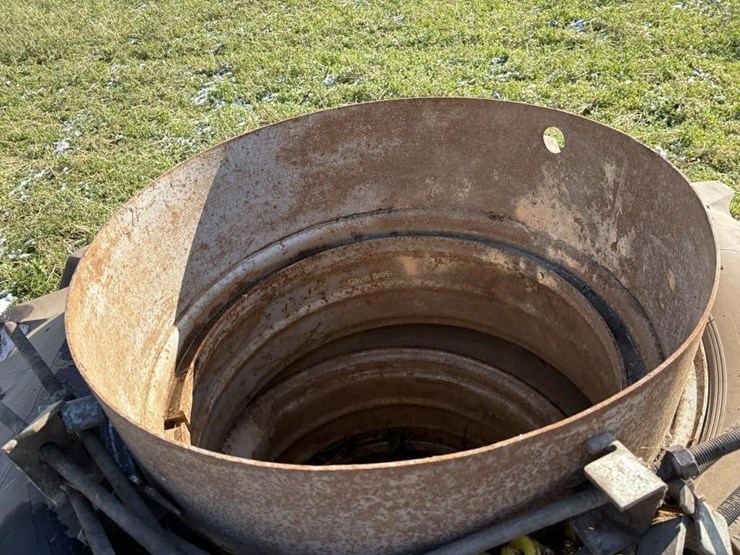 18.4---34-clamp-on-duals-image-4