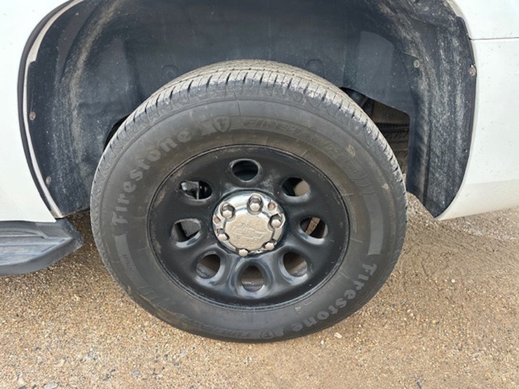 chevrolet-tahoe-image-11