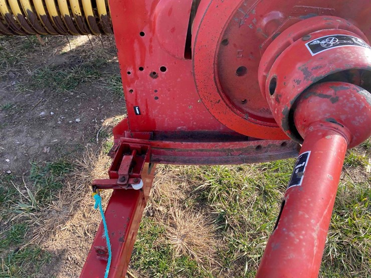 new-holland-316-image-7