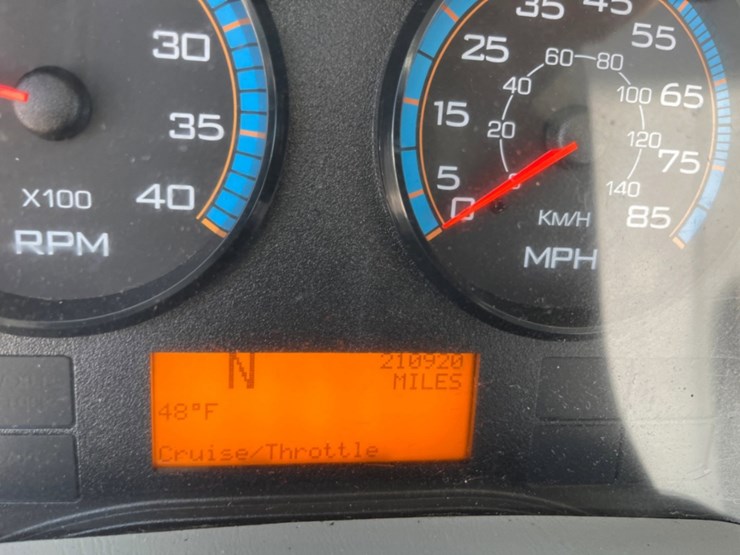 international-durastar-4300-image-20