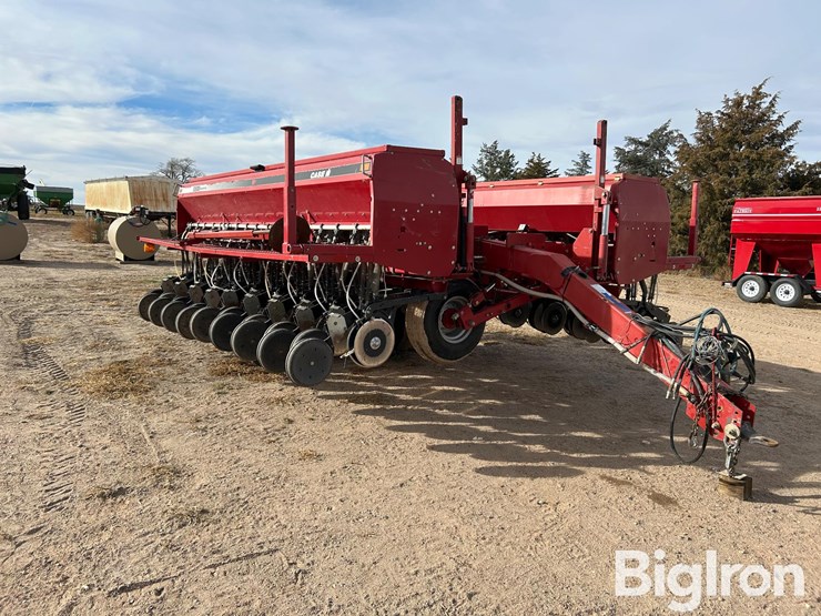 case-ih-5500-image-3