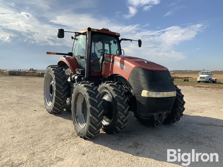 case-ih-magnum-340-image-3