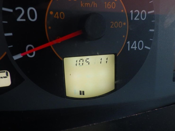 nissan-quest-image-14