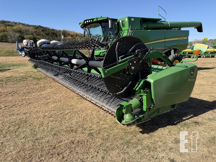 john-deere-640fd-image-1