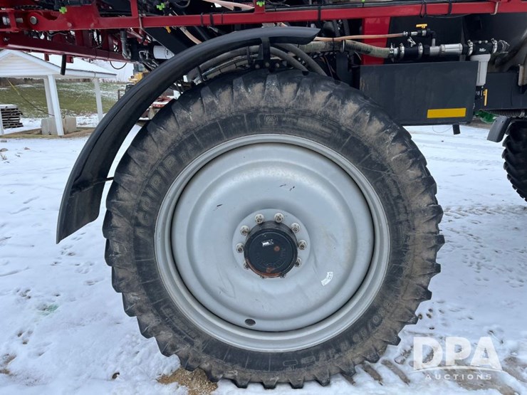 case-ih-patriot-3340-image-29