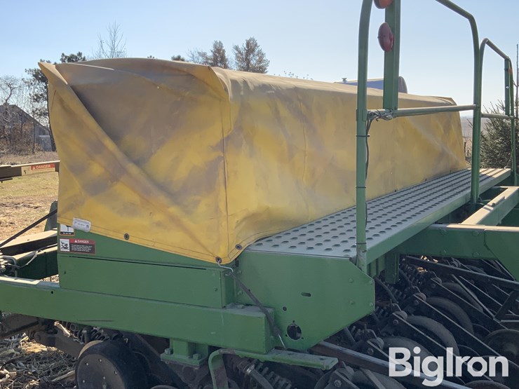 john-deere-750-image-14